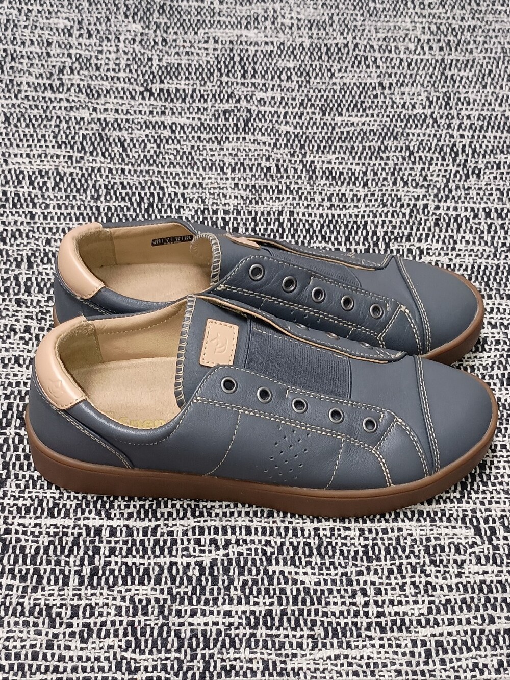 Spenco Malibu Lux Navy Slip-On Casual Sneakers with Tan Accents - Picture 1 of 10